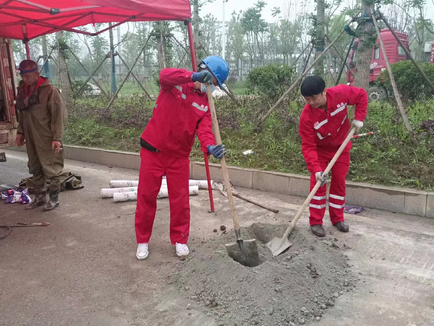 海东管道疏通哪家好】及时进行市政管道清淤
